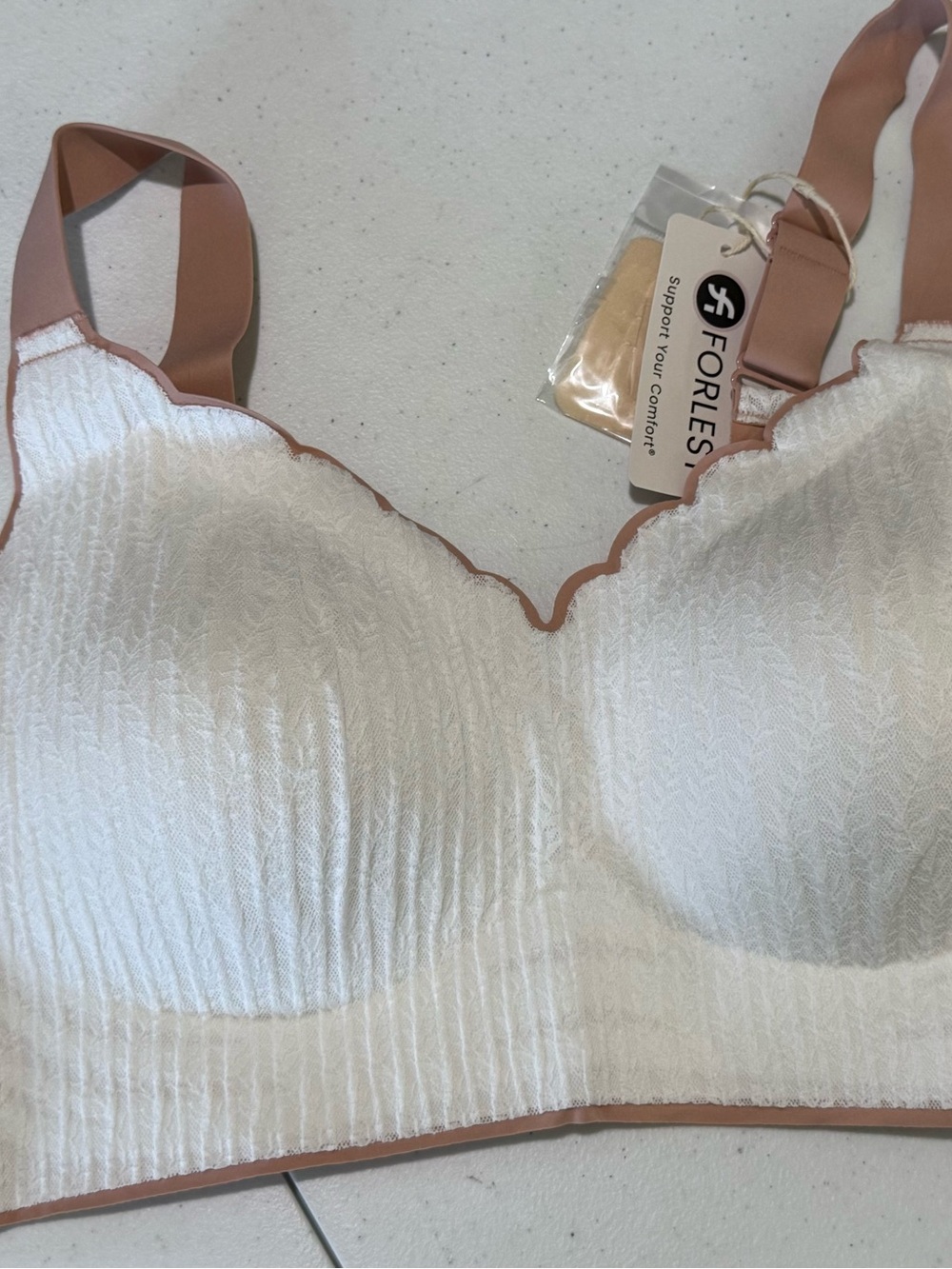Forlest Seamless White & Pink Wireless Comfort Bra